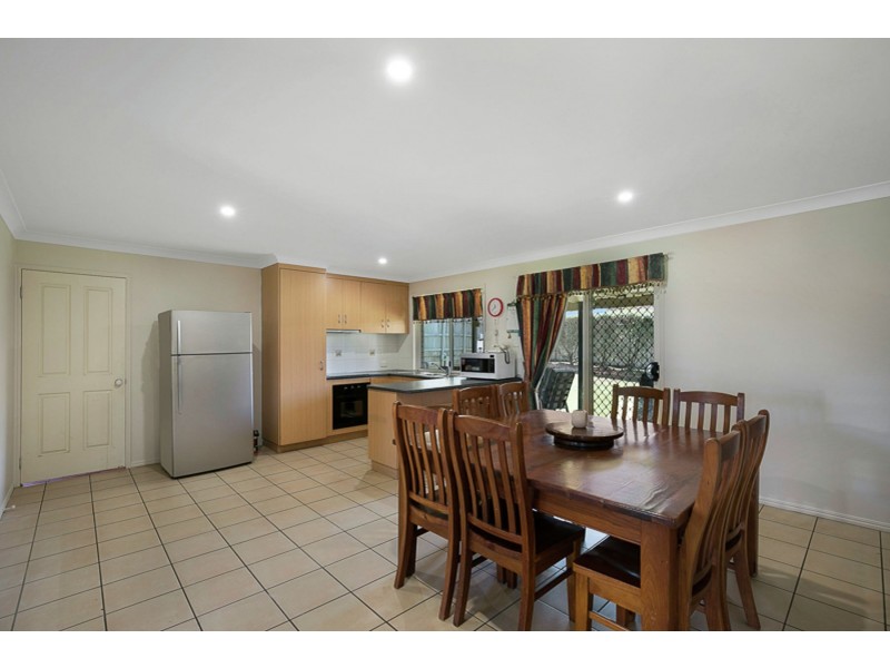 7 Kauri Street, Kearneys Spring QLD 4350