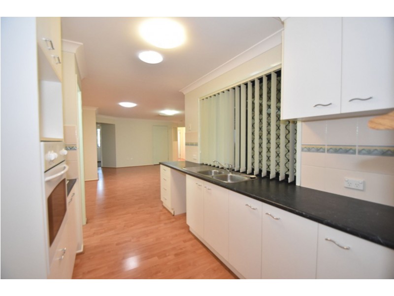 19 Watervale Street, Wilsonton Heights QLD 4350