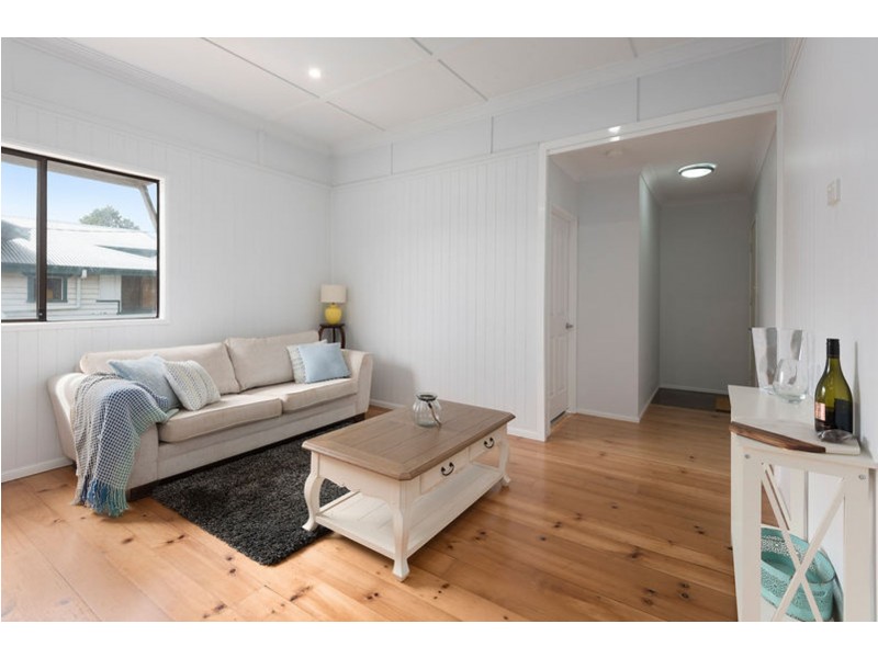 3 Bristol Street, Newtown QLD 4350