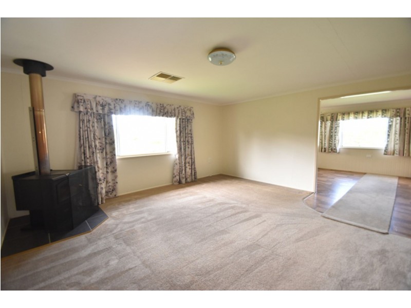 30 Balfour Street, Wyreema QLD 4352