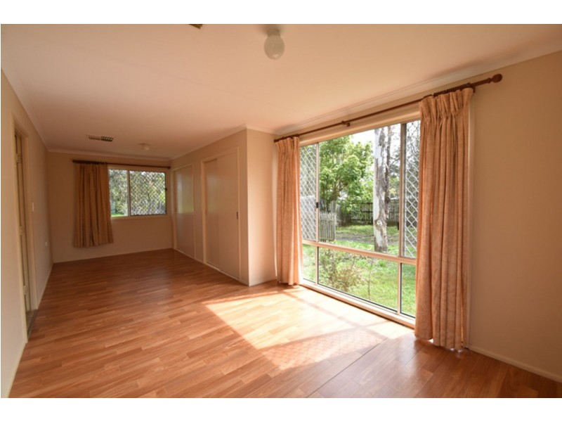 30 Balfour Street, Wyreema QLD 4352