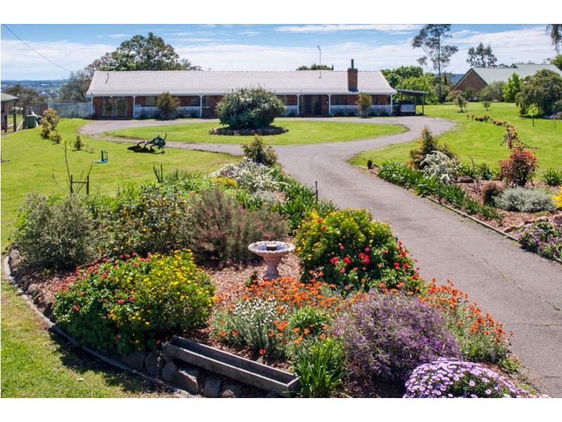 597 Bridge Street, Cotswold Hills QLD 4350