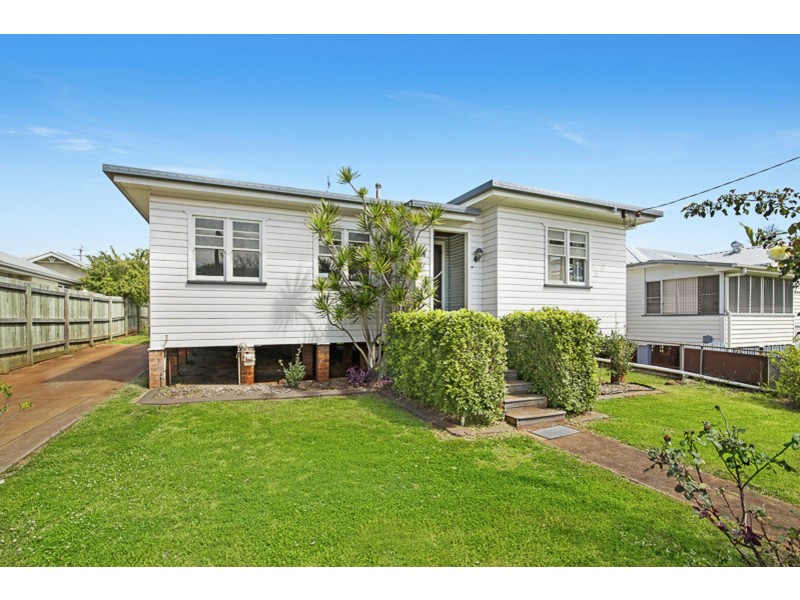 4 Beirne Street, South Toowoomba QLD 4350