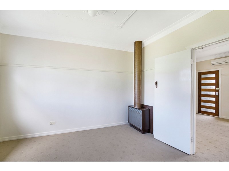 4 Beirne Street, South Toowoomba QLD 4350