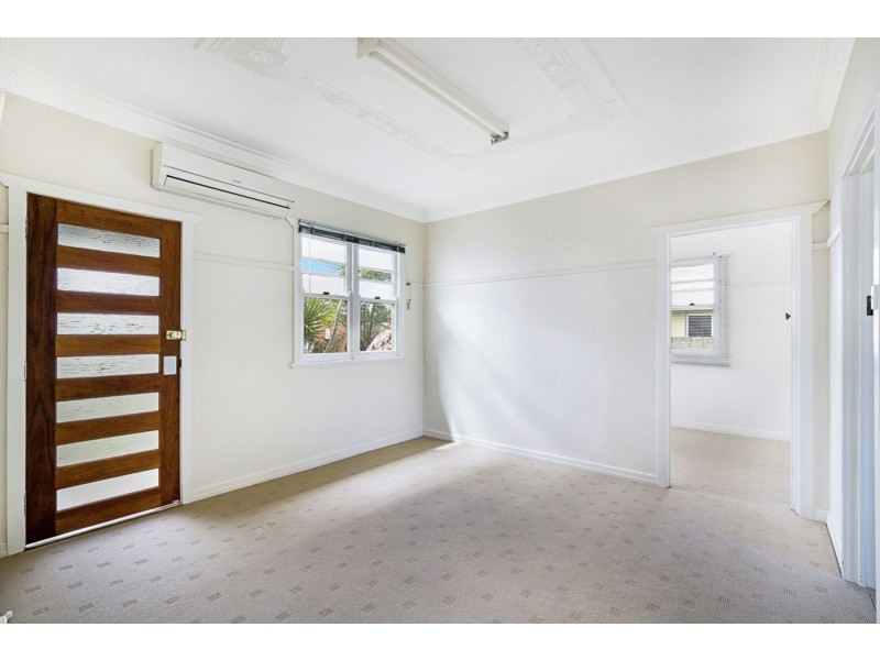 4 Beirne Street, South Toowoomba QLD 4350