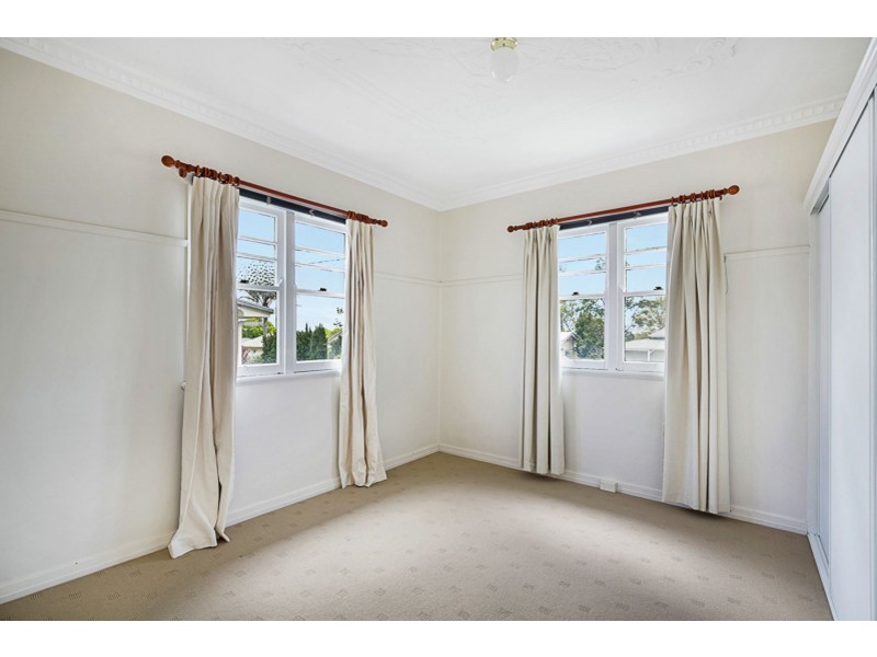 4 Beirne Street, South Toowoomba QLD 4350