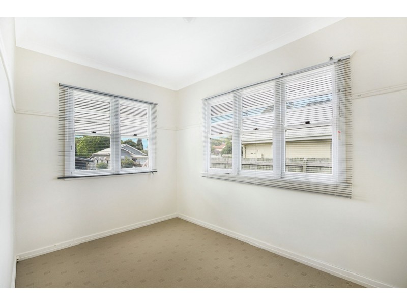 4 Beirne Street, South Toowoomba QLD 4350