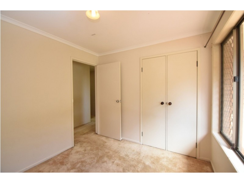2 Champagne Crescent, Wilsonton Heights QLD 4350