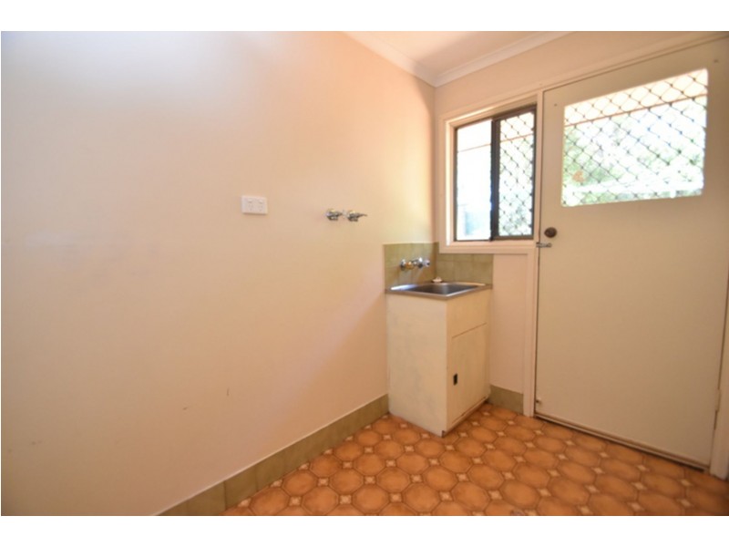 2 Champagne Crescent, Wilsonton Heights QLD 4350