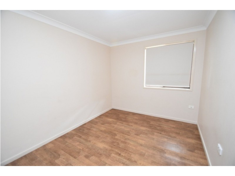 1/70 Hursley Road, Newtown QLD 4350