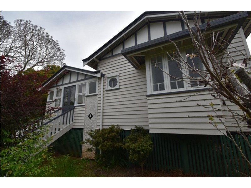 85a Bridge Street, Mount Lofty QLD 4350