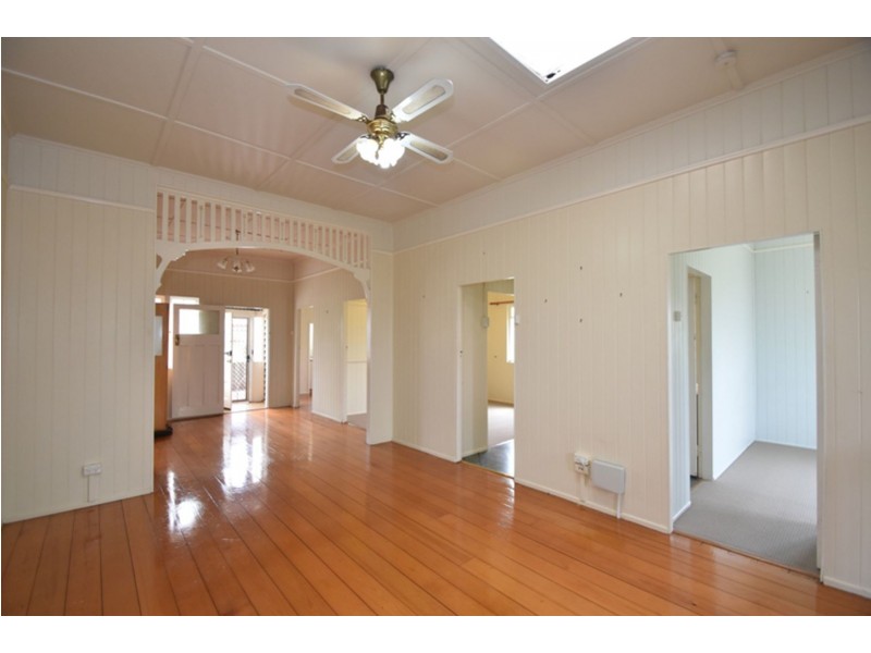 85a Bridge Street, Mount Lofty QLD 4350