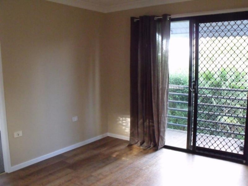 5a Greyfriars Street, Rockville QLD 4350