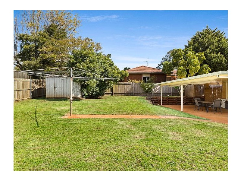 16 Muscat Court, Wilsonton QLD 4350