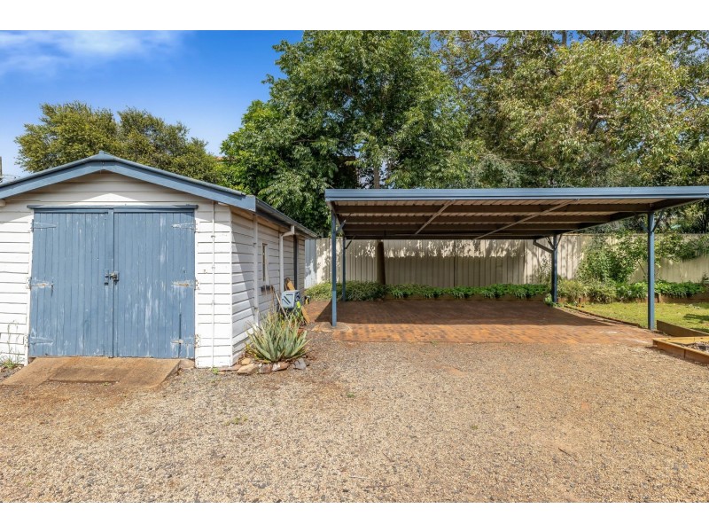 15 Gowrie Street, Toowoomba City QLD 4350