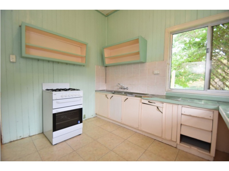 7 Clarissa Street, Newtown QLD 4350