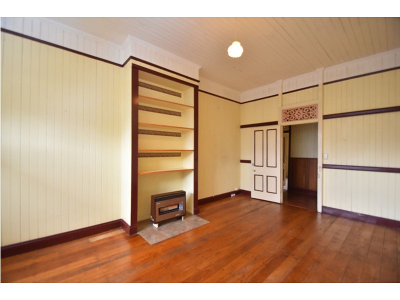 7 Clarissa Street, Newtown QLD 4350