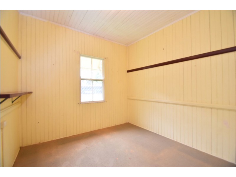 7 Clarissa Street, Newtown QLD 4350