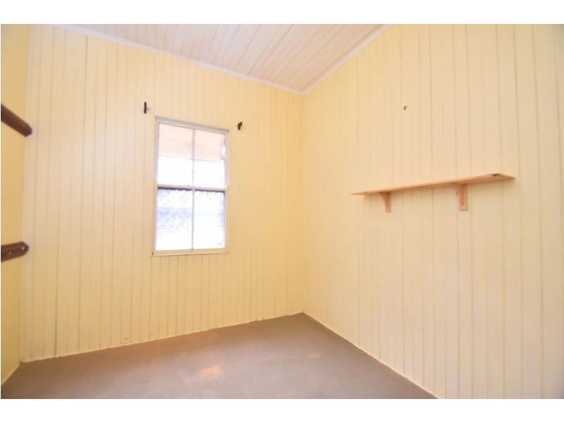 7 Clarissa Street, Newtown QLD 4350