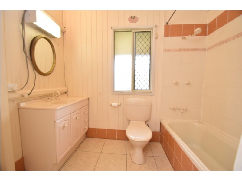 7 Clarissa Street, Newtown QLD 4350