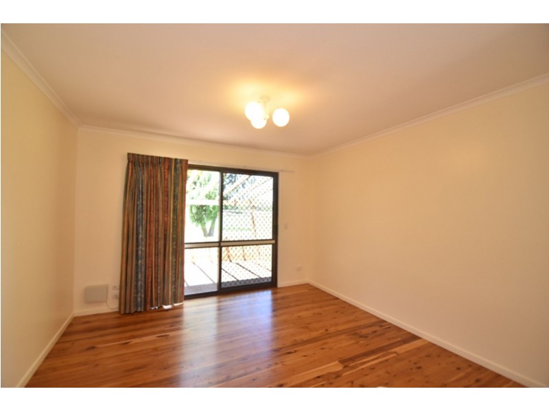 1/14 Damian Crescent, Kearneys Spring QLD 4350