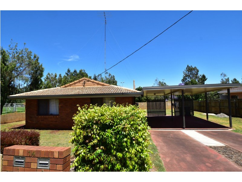 1/14 Damian Crescent, Kearneys Spring QLD 4350