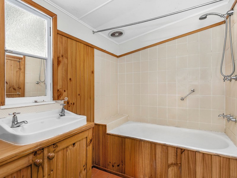 20 Roseberry Street, North Toowoomba QLD 4350