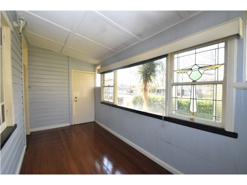 74 Taylor Street, Newtown QLD 4350