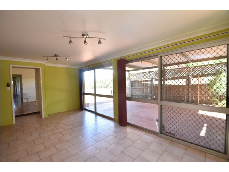 29 Alford Street, Mount Lofty QLD 4350