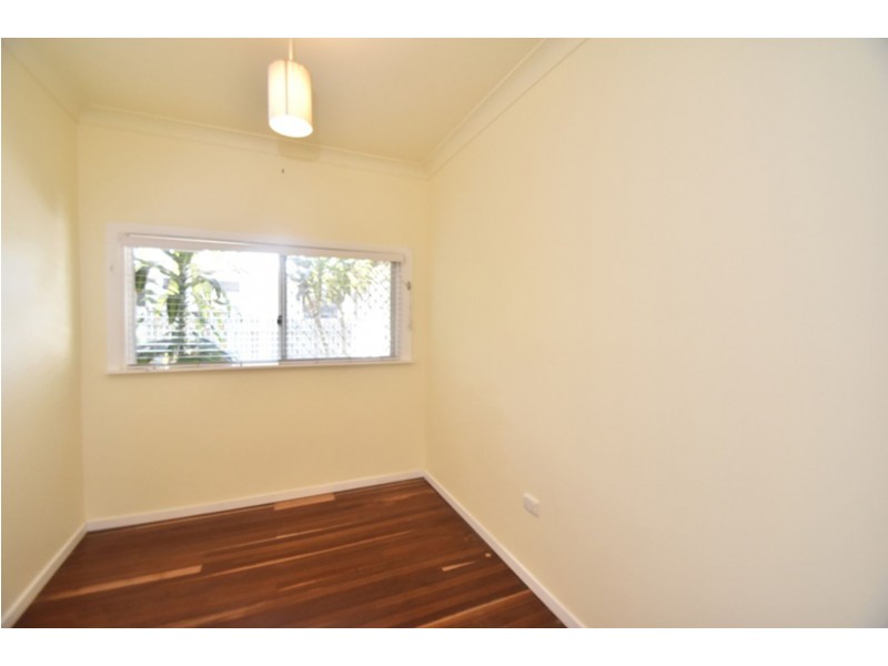 29 Alford Street, Mount Lofty QLD 4350