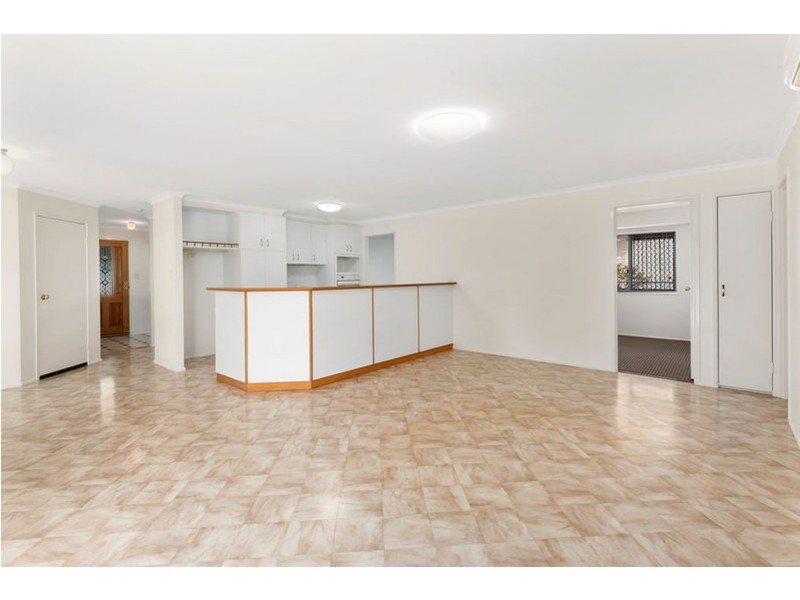 1 Kauri Street, Kearneys Spring QLD 4350