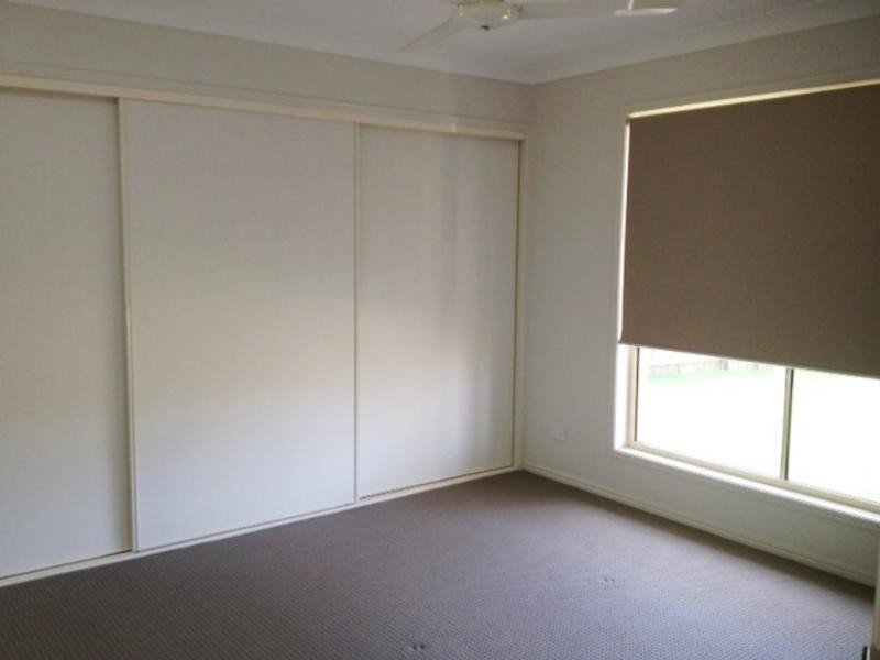 25 Sweeney Street, Kearneys Spring QLD 4350