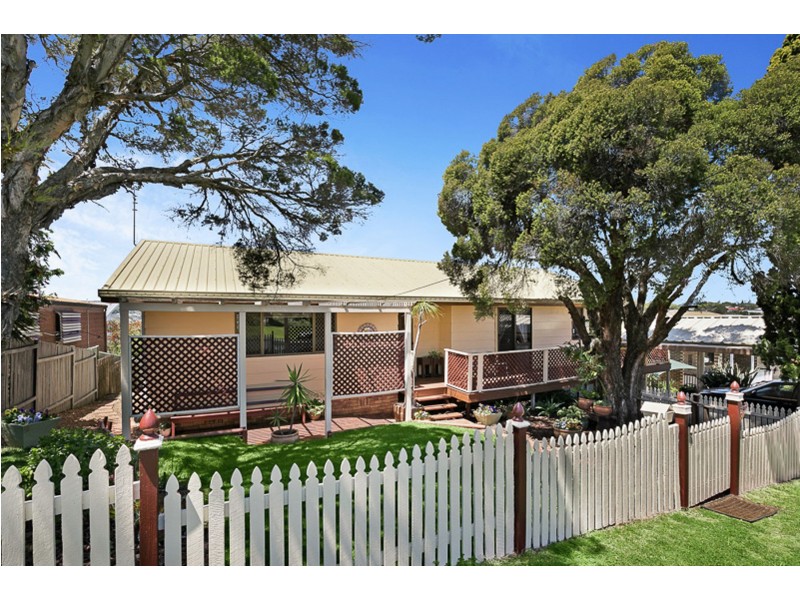 8 Ludgate Court, Rockville QLD 4350