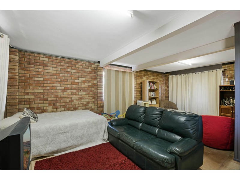 8 Ludgate Court, Rockville QLD 4350