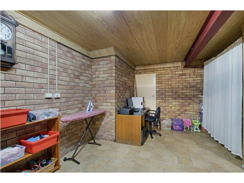 8 Ludgate Court, Rockville QLD 4350