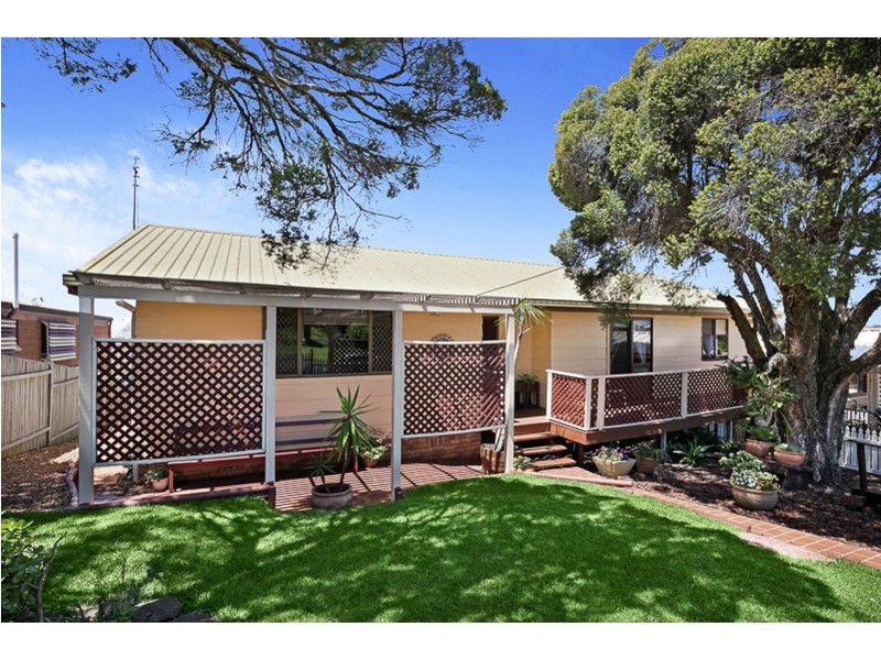 8 Ludgate Court, Rockville QLD 4350