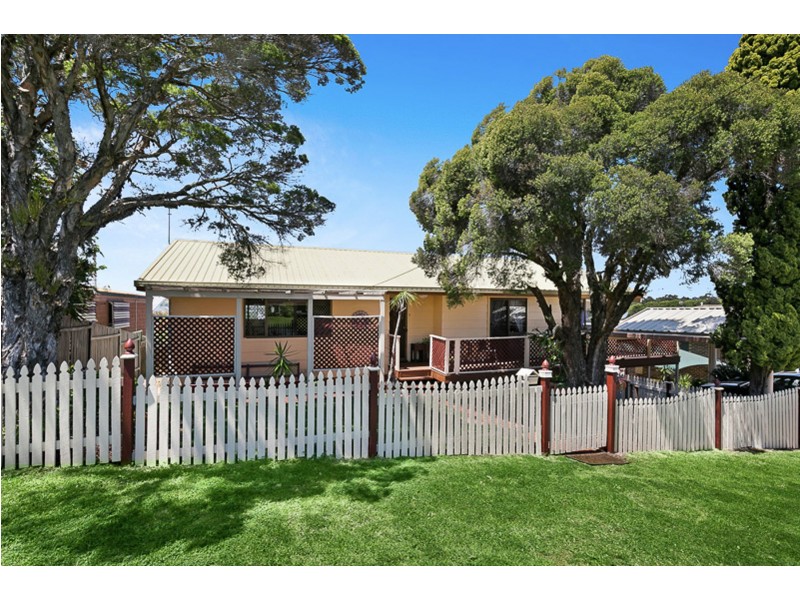 8 Ludgate Court, Rockville QLD 4350