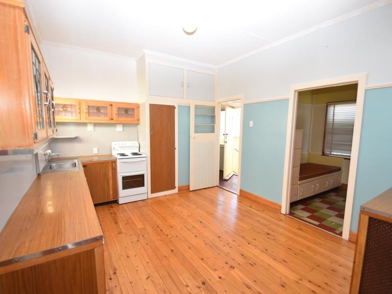 13 Rosewood Street, Toowoomba City QLD 4350