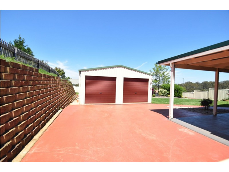 44 Barlow Street, Wilsonton QLD 4350