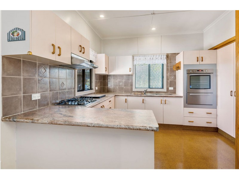 2 Phyllis Street, Harristown QLD 4350