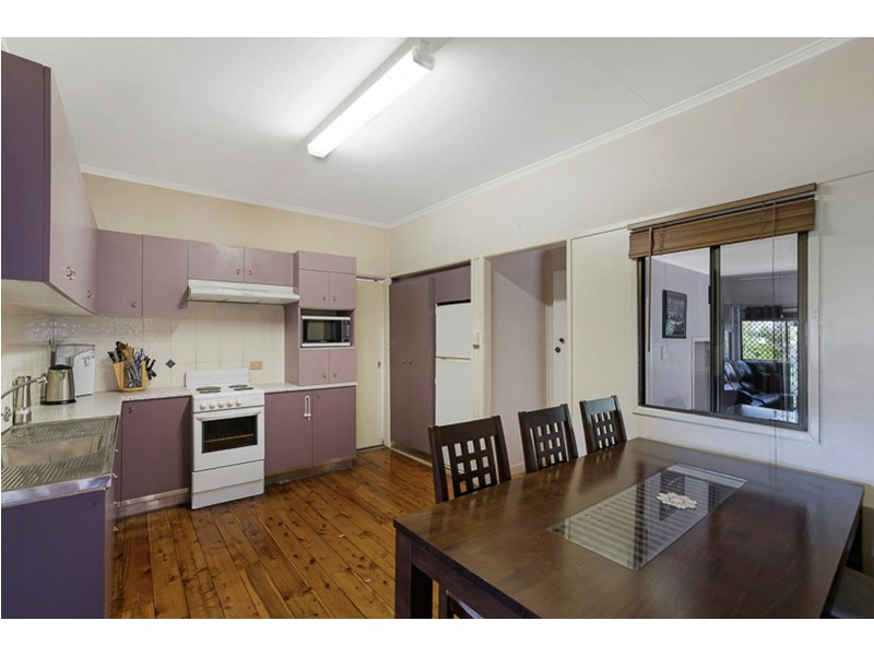 2 Sheehan Street, South Toowoomba QLD 4350