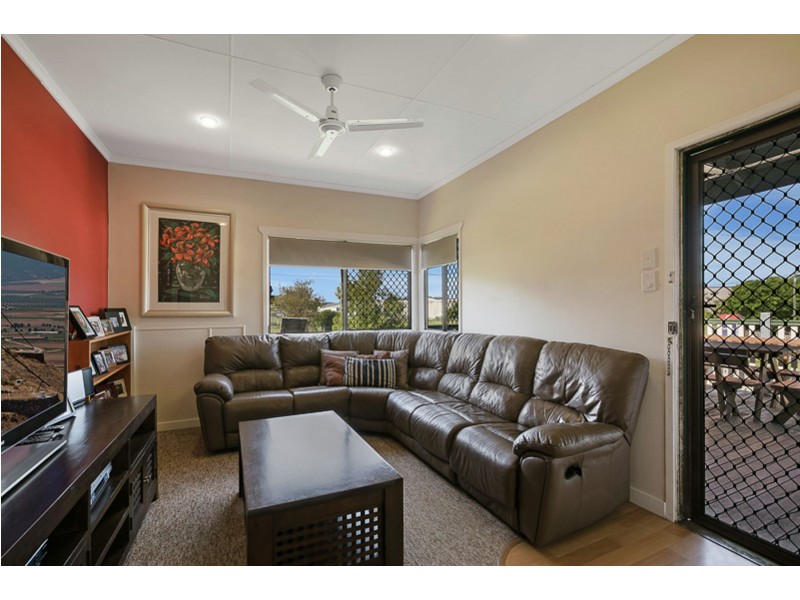 2 Sheehan Street, South Toowoomba QLD 4350