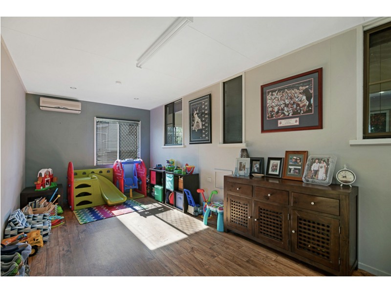 2 Sheehan Street, South Toowoomba QLD 4350