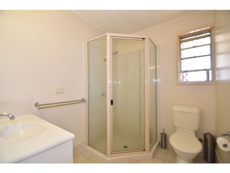 3/149 Taylor Street, Wilsonton QLD 4350