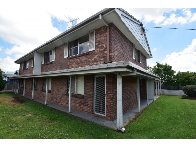 3/149 Taylor Street, Wilsonton QLD 4350