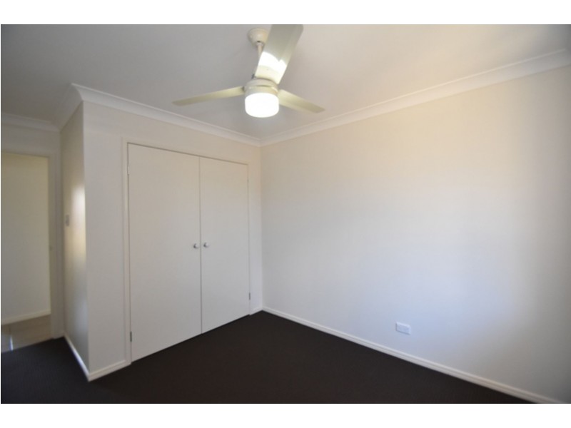 4 Cooranga Street, Glenvale QLD 4350