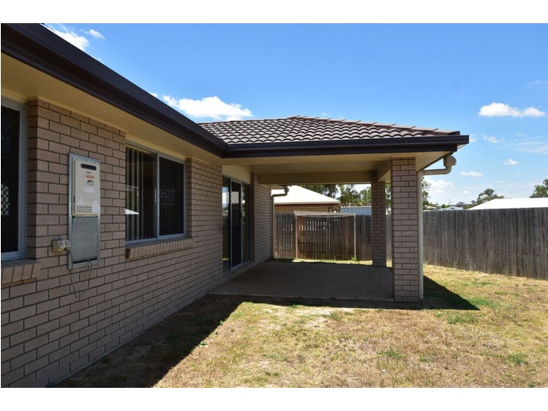 4 Cooranga Street, Glenvale QLD 4350