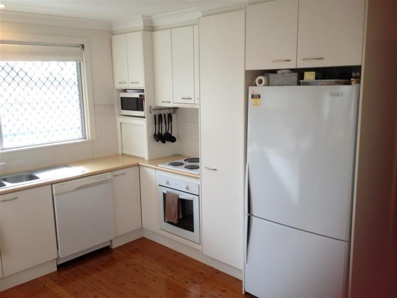 3 Schloss Street, Centenary Heights QLD 4350