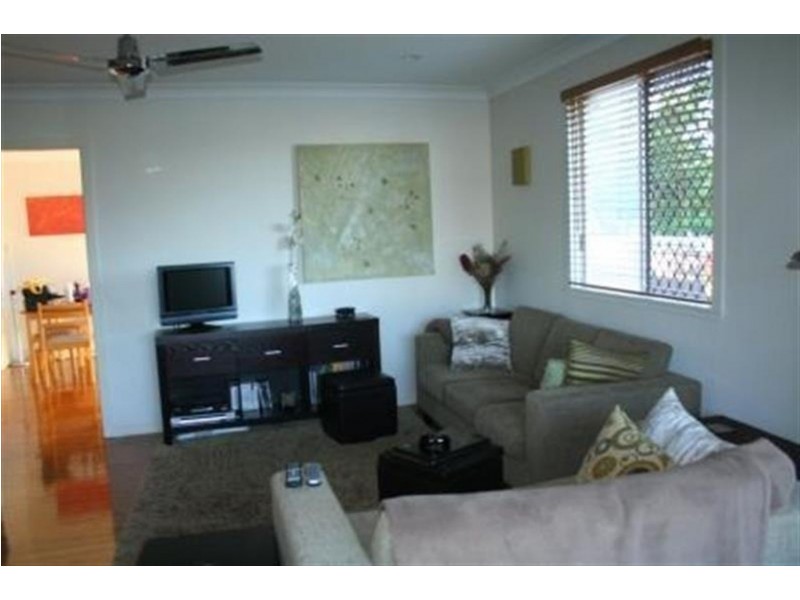 3 Schloss Street, Centenary Heights QLD 4350