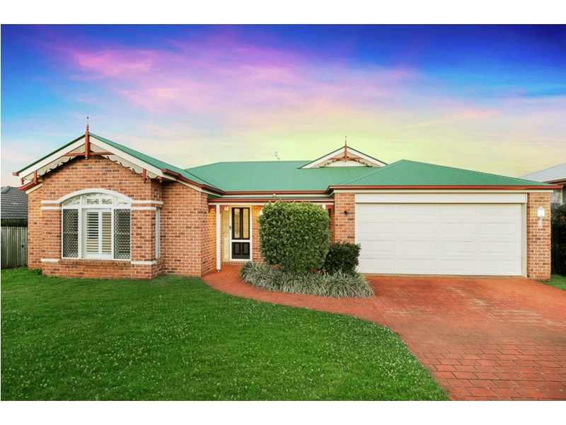 12 Scullin Street, Middle Ridge QLD 4350